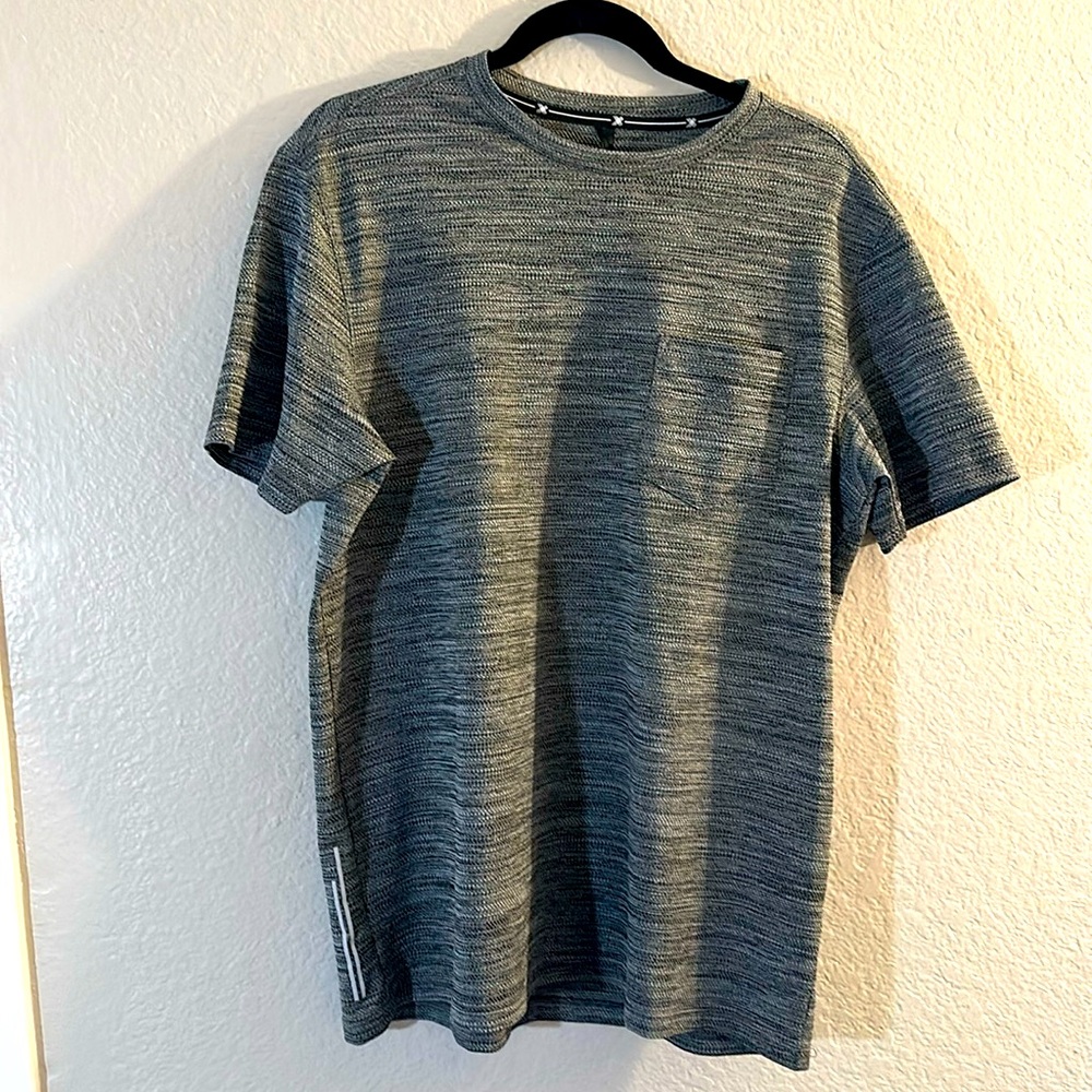 Kenneth Cole men’s T-shirt